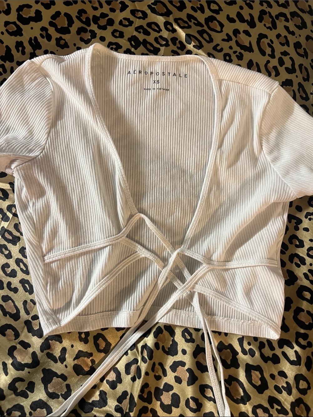 Aeropostale White Ribbed Short-Sleeve Tie-Waist Crop Top
